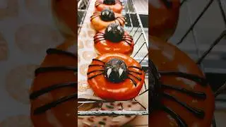 Dunkin Donuts Spider Donut ! &lrm;@DrDonutt&nbsp; &lrm;@spider-maaaaaaan&nbsp; #dunkin &lrm;@moscow_spider&nbsp;