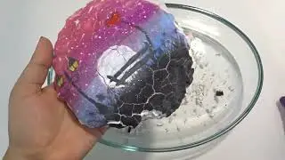 Crunchy flower foam in putty  Crushing flower foam  ASMR floralfoam  #asmrfloralfoam
