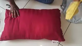 jdx sleeping pillow, polyester fibre filling, vacuume packed, very soft material.