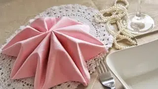 Napkin folding Star