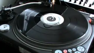 DJ.Jerr_ DNB _ vINYL Collection _ London _ 2013