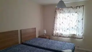 J T Flat Review 22/2 178 Balgrayhill Road Glasgow