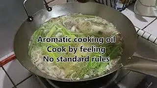 Aromatic Cooking oil for topping cooked dishes