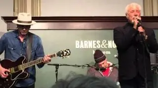 Tom Jones @ Barnes & Noble Union Square (11/23/15)