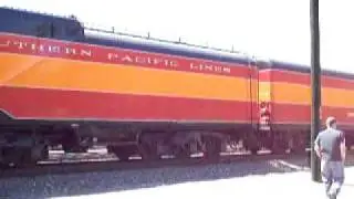 SP #4449 stopped in Wishram, WA July 3, 2011