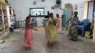 Ranu Bombai ki Ranu folk song dance #ranubombaikiranu #telugufolksongs #danceperformance#viral 