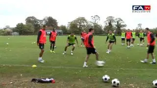 Amazing trick from Josh McEachran - Iceland vs England U21 training