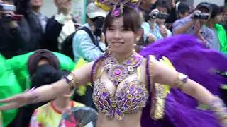 やっほー☆彡　谷保駅北口商店街で学生サンバ♪　SAMBA CARNIVAL (サンバカーニバル)