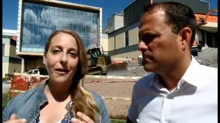 Mayor Walter Sendzik chats with Sara Palmieri from the FirstOntario PAC about the HOT TICKET season.