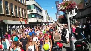 RH: Mer enn 1000 barn i paraden