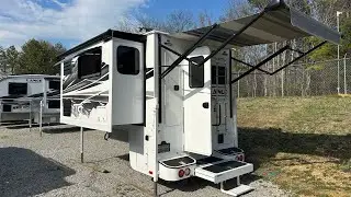 Smoking Deal On a 2024 Lance 975 Dry Bath Truck Camper‼️ On-Board Generator‼️
