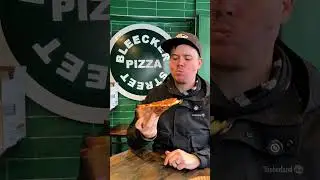 The top 6 pizza places in New York City for foodies! #nyc #foodie #food #exploreny #pizzalover