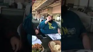 سنابات فهد العرادي:بوفوزي فشلهم بالمطعم😂😂