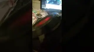 вибратор гудит