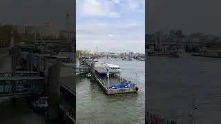 Nice view over the River Thames and The London eye #london #londoneye #riverthames