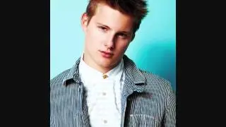 Outlaw (Alexander Ludwig Video) with lyrics