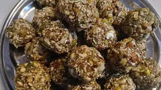Energy Booster Dry Fruits khajoor Gond se bane Healthy Laddu without Sugar 👌😊