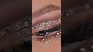 Glam rhinestone makeup / nude eyeshadow tutorial / makeup trends #makeup #ashortaday #youtubeshorts