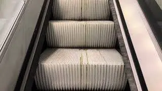 Schindler Fahrtreppe bei Zara im Ruhrpark in Bochum