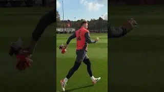 MANUEL NEUER AND JONAS URBIG IN TRAINING BEFORE MATCH VS BORUSSIA DORTMUND #soccer #fcbayern