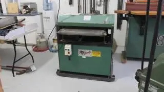 Lot 61 Grizzly G1066 Drum Sander