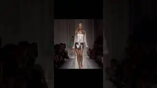 Model Charlotte Do Calypso #francemodel #supermodel #fashion #modeling #horsewalk #fashionshow
