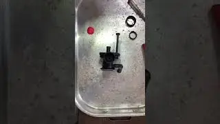 Briggs and Stratton pulsa-jet carburetor won't prime and it's brand new! how to repair