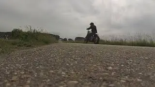 Honda Super Magna VF700C stock exhaust: sound and flyby after drilling 4 6mm holes