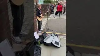 Viral hit🚀 on Instagram and TikTok. Over 5 million views! #bensonboone #beautifulthings #busking