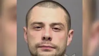 Milwaukie officer shot, suspect in custody