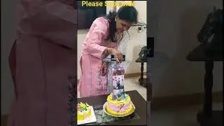 surprise photo roll cake #youtubeshorts #shorts #simplywowcreations