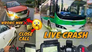 Bus Driver Wrong Way Drive🤬 | Live Crash😲 | #newvideo #motovolgger #livecrash #busaccident #ktmduke 