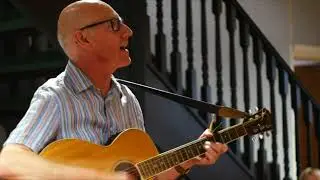 Colin Bailey   'The Bonnie Ship the Diamond' (trad.)