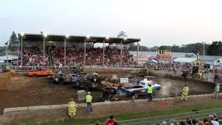 Demo Derby Pine City Trucks 2014 Friday
