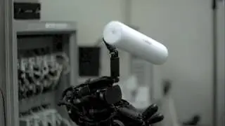 Dynamic Regrasping Using a High-speed Multifingered Hand and a High-speed Vision System (Rotation)