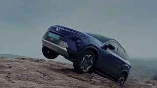 The HARRIER EV Climbs Elephant Rock THANGALPARA Like A BOSS! 🐘