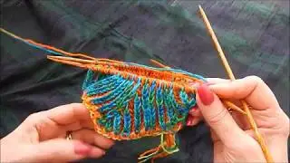 Brioche knitting: Two colour bind off in the round, two ways