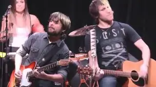 AlSolo & The Bastas - Un mill&oacute;n de km lejos/ Pro-shot (audio audiencia) Teatro Sony