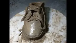 Shoe sculpture, ceramics, clay, teracotta