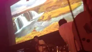 Chase Atlantic Live - Hold Your Breath