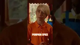 Clyde&rsquo;s FAMOUS pumpkin spice cheesecake 🧀 | The Really Loud House #shorts