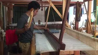 MEXICO&mdash;Traditional Zapotec weaving in Teotitl&aacute;n del Valle, Oaxaca, pt. 3