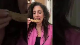 When I don&rsquo;t eat my crust #italian #funny #pizza