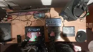 Kim Misil - Live set /Ableton Push 2 / TD3 Beringher/ Launch control XL Novation