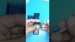 Panasonic trimmer blade fix Kaise Karega  🪛 please subscribe channel 🙏🧚&zwj;♂️ #shorts  #hairtrimmer