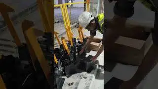 Full video  car parking  safety lock assembly