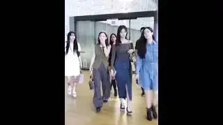 Airport Arrival  #twice #chaeyoung #mina #nayeon #tzuyu #dahyun #kpopedit #twiceedit #shorts