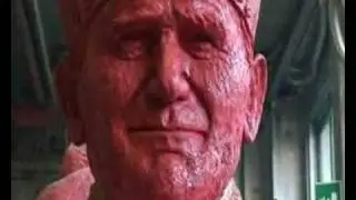 Eva Riquelme: statua in bronzo di PAPA GIOVANNI PAOLO II, Juan Pablo II