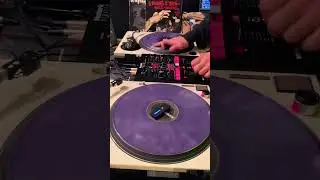DJ moves #hiphop #shorts #dj #scratching #remix