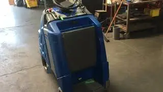 Windsor Chariot iGloss 20&rdquo; Ride On Electric Floor Burnisher Polisher 36V Battery